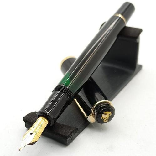 Pelikan - M200 - Vulpen, Collections, Stylos