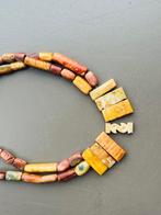 IJzertijd schelpen halsketting