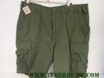 Korte broek groen met streepje (Korte broeken, Kleding), Vêtements | Hommes, Pantalons, Verzenden