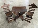 Stoel - Hout - Paar stoelen en tafel in geëboniseerd hout