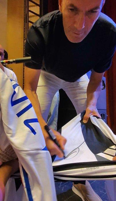 Juventus - Italiaanse voetbal competitie - Zinedine Zidane -, Verzamelen, Overige Verzamelen