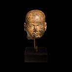 Oud-Egyptisch Geharde kalksteen Beeld van de God Ptah. Late, Verzamelen