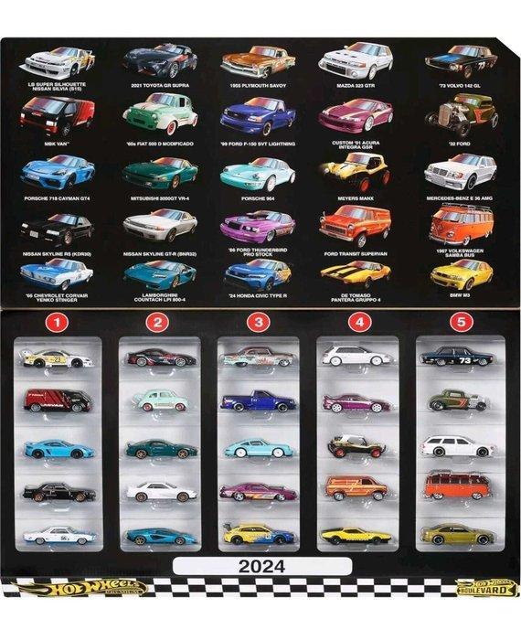 Hot Wheels 1:64 - Voiture miniature (25) - boulevard, Hobby en Vrije tijd, Modelauto's | 1:5 tot 1:12