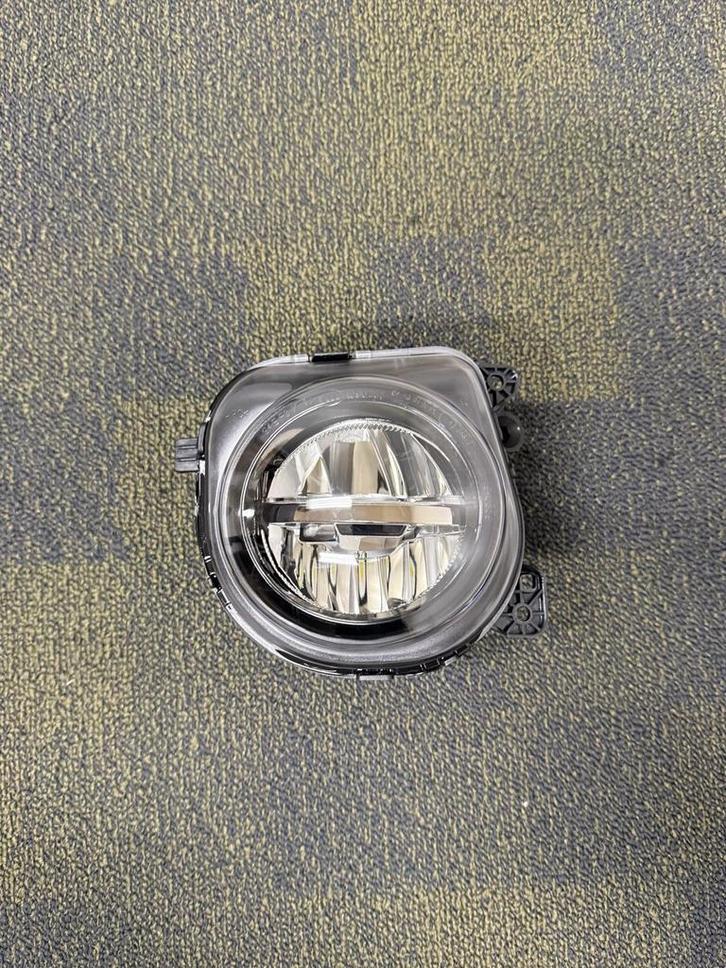 BMW F10/F11 10–16 Mistlamp Rechts LED, Auto-onderdelen, Verlichting, Nieuw, BMW