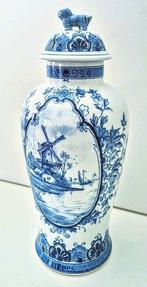 Petrus Regout - Vase avec couvercle - Vase bleu Delft - 32, Antiek en Kunst