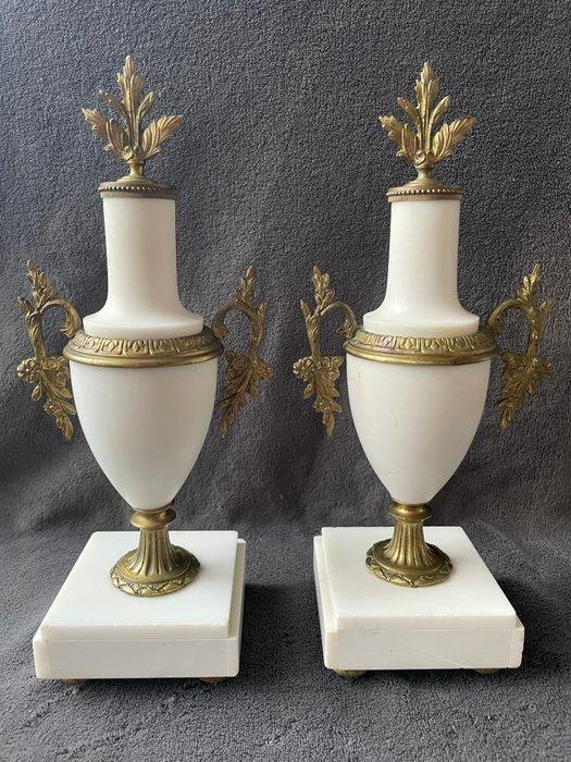 Cassolette (2) - Bronze doré, Marbre de Carrare - Époque, Antiek en Kunst, Curiosa en Brocante