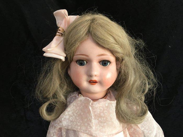 Prachtige antieke pop Made in Belgium (1920-1930) - Pop -, Antiek en Kunst, Antiek | Speelgoed