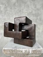 sculptuur, Very Heavy Cubist Sculpture - The Endless Knot, Antiek en Kunst