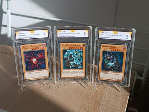 Konami - 3 Card - Red-Eyes Black Dragon, Dark Magician and, Hobby & Loisirs créatifs, Jeux de cartes à collectionner | Yu-gi-Oh!