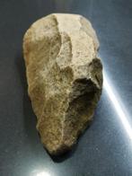 Paleolithisch Quartzite Handbijl - 13.5 cm (Zonder