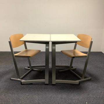 Tweedehands complete school set Eromes van 9 stuks tafels +, Huis en Inrichting, Gebruikt, Hout, Vijf, Zes of meer stoelen