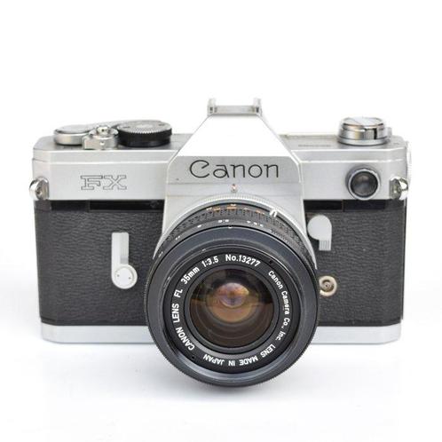 Canon FX met een 35mm f 3.5 lens Appareil photo reflex, Audio, Tv en Foto, Fotocamera's Analoog