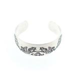 Zilveren klemarmband met florale gravure; Maat S, Ophalen of Verzenden