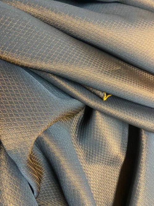 Tissu d’ameublement  - 6 m - 1.5 m - BELLE COULEUR, Antiek en Kunst, Antiek | Tapijten, Tafelkleden en Textiel
