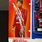 Ferrari - Burago Ferrari SF 25 Car n° 16 - Charles Leclerc -, Nieuw