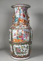 Vaas - Porselein - China - Qing Dynastie (1644-1911) -, Antiek en Kunst