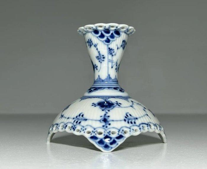 Royal Copenhagen - Arnold Krogh - Kaarsenhouder #1138 -, Antiek en Kunst, Curiosa en Brocante