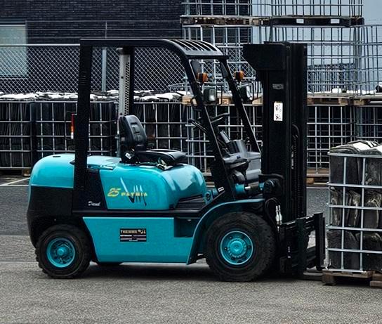 Patria heftruck 2.5 ton Diesel, Zakelijke goederen, Machines en Bouw | Heftrucks en Intern transport, Heftruck, Diesel, 2000 tot 3000 kg