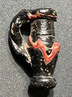 Oud-Romeins Ondoorzichtig Aantrekkelijk amulet in de vorm