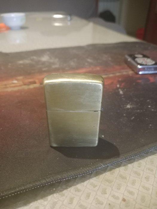 Zippo - Zonder minimumprijs - Zakaansteker - Messing, Collections, Articles de fumeurs, Briquets & Boîtes d'allumettes