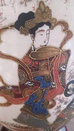 Vaas - Aardewerk - Japan - Meiji periode (1868-1912) -, Antiek en Kunst