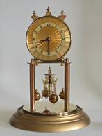 Pendule 400 jours - Laiton - verre - 1930-1940, Antiek en Kunst
