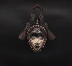 Superbe - masker - Punu - Gabon (Zonder minimumprijs)