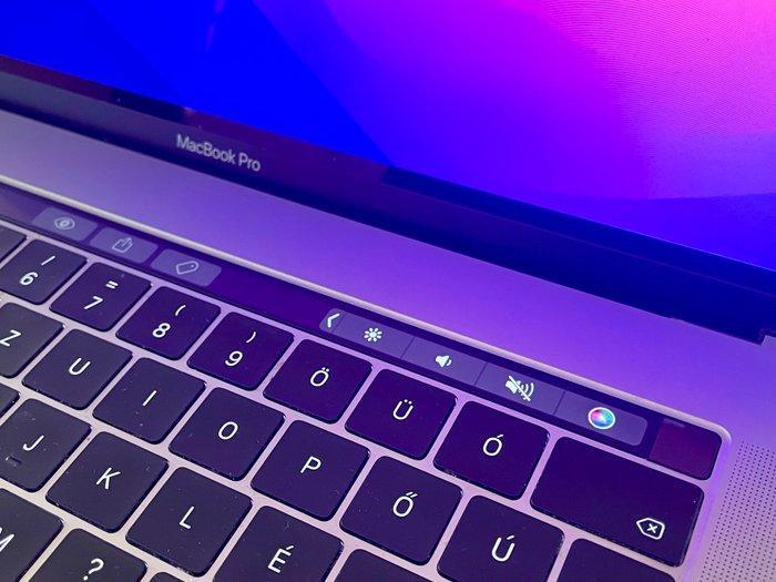 Apple MacBook Pro 15 Touch Bar – i7 2.7GHz – 16GB RAM –, Games en Spelcomputers, Spelcomputers | Overige Accessoires
