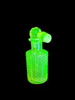 Scailmont - Parfum vaas - uranium glas - Uraniumglas