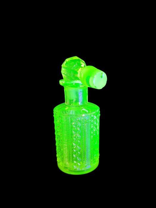 Scailmont - Parfum vaas - uranium glas - Uraniumglas, Antiek en Kunst, Antiek | Glaswerk en Kristal