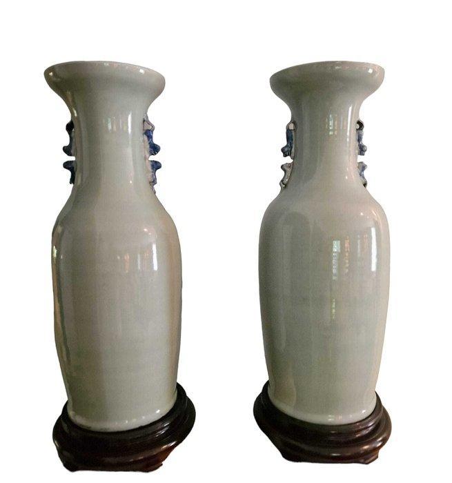 Vaas met dubbele oren - Porselein - China - Qing Dynastie, Antiek en Kunst, Antiek | Overige Antiek