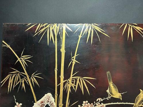 Panneau vietnamien ancien en laque dorée, NGUYEN THU, 50 x, Antiek en Kunst, Antiek | Overige Antiek