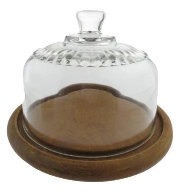 Kaasstolp van glas op houten onderbord, Verzenden