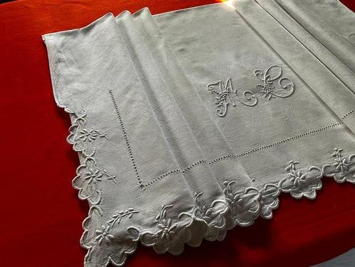 Late Napoleon III linnen beddengoed, gerimpeld met M..C., Antiek en Kunst, Antiek | Tapijten, Tafelkleden en Textiel