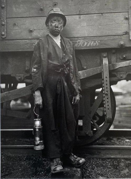 Arthur Rothstein - Young Coal Miner Wales 1947,, Antiek en Kunst, Kunst | Schilderijen | Modern