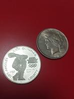 Verenigde Staten. A Pair (2x) of USA Silver Dollars, 1922, Postzegels en Munten