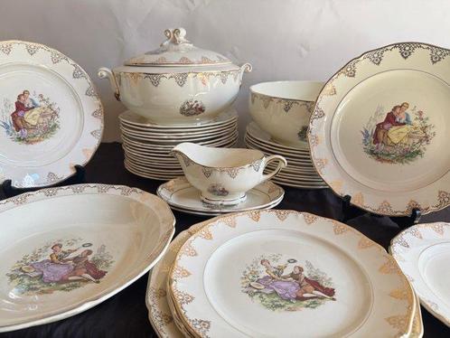 Saint AMAND - Céranord Modele  Watteau - Service de table, Antiek en Kunst, Antiek | Meubels | Tafels