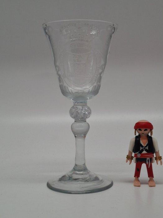 Wijnglas - Wapen Stadhouder Willem IV Republiek der, Antiek en Kunst, Antiek | Glaswerk en Kristal