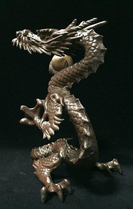 Dragon / Japanese Vintage Metal Statue (22cm) - Beeld Metaal, Antiek en Kunst, Antiek | Overige Antiek