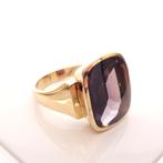 Gouden heren ring met synthetische saffier (vintage), Handtassen en Accessoires, Gebruikt, Overige kleuren, 20 of groter, Heer
