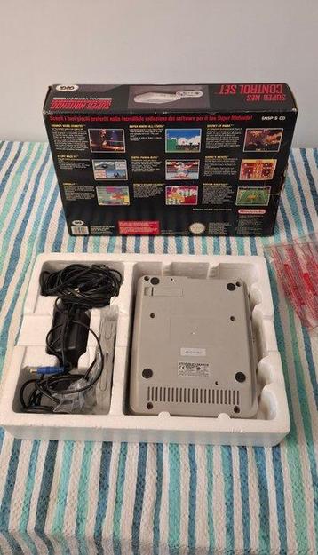 Nintendo - Snes - SUPER NES CONTROL SET - Super Nintendo - 1 beschikbaar voor biedingen