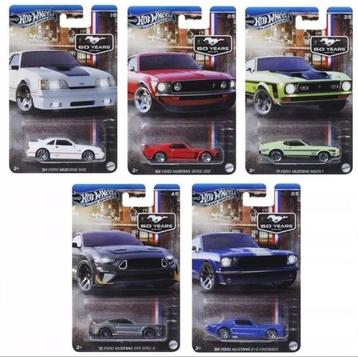 Hot Wheels 1:64 - Modelauto  (10) - Two Complete Sets of Hot