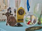 Themacollectie - Vintage Lourdes parafernalia
