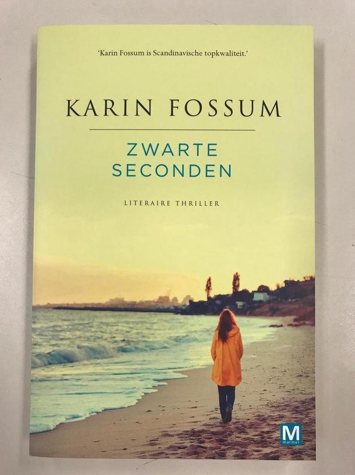 Zwarte Seconden 9789460685613 Karin Fossum, Boeken, Thrillers, Gelezen, Verzenden