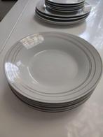 Bord (15) - Porselein