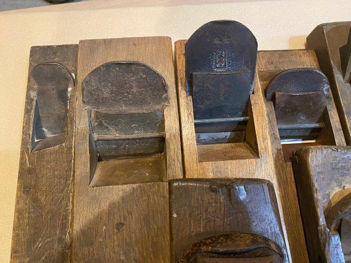 9 vintage Japanese woodworking planes (Kanna) -, Antiek en Kunst, Antiek | Wandborden en Tegels