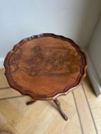 Tafel - Whiskey table - Wortelnotenhout, Antiek en Kunst
