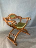 Chaise - Bois, rénovation du style Renaissance des années 60