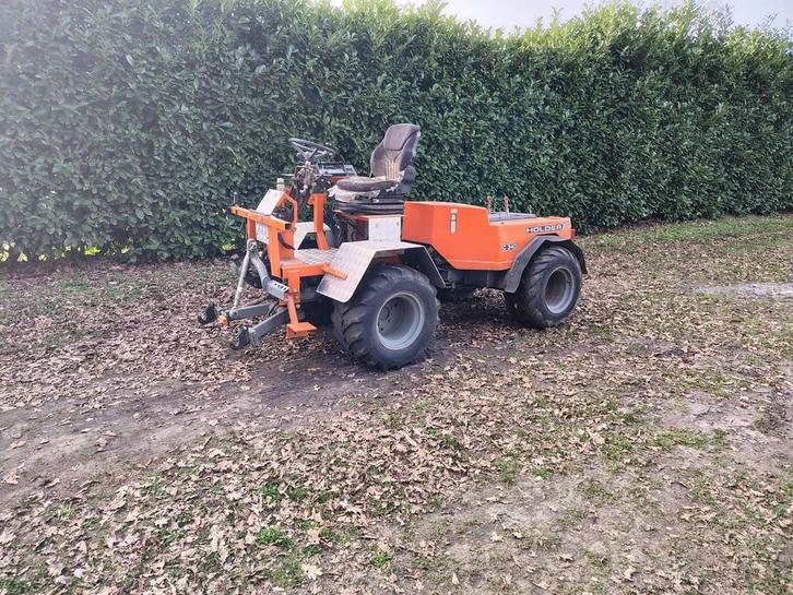 Veiling: Werktuigendrager Holder C340 Diesel 2000, Sports & Fitness, Golf, Enlèvement