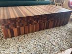 Leolux - Table basse - 576-900 - Bois, Noyer - table basse